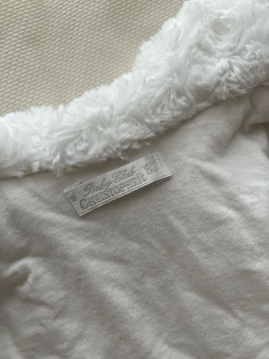 Komplet na Chrzest - plaszczyk / futerko, buciki, kapelusz r.80