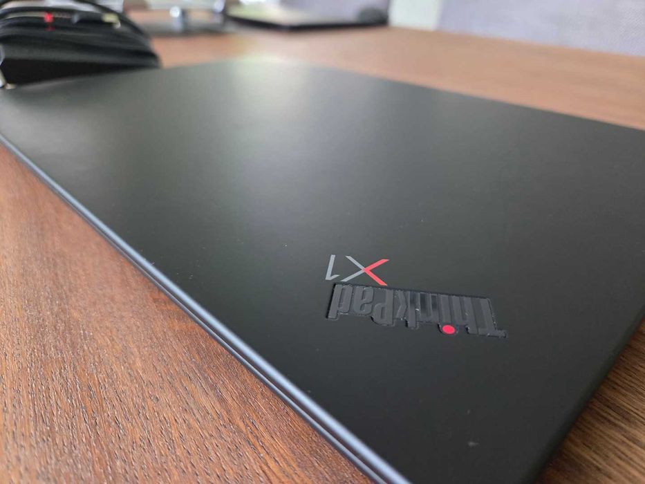 Lenovo X1 Carbon Extreme Gen3 GTX 1650 Ti