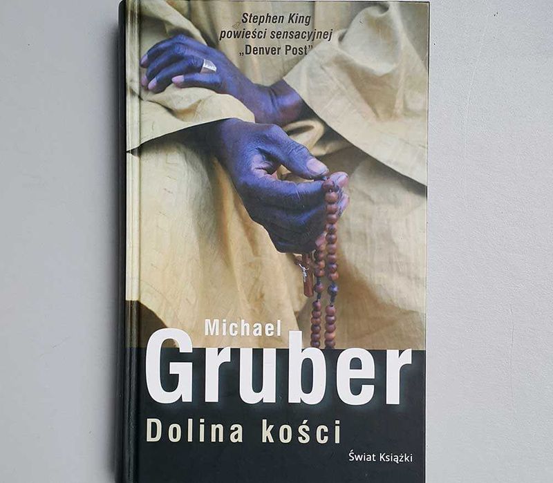 Dolina kości Michael Gruber Świat Książki