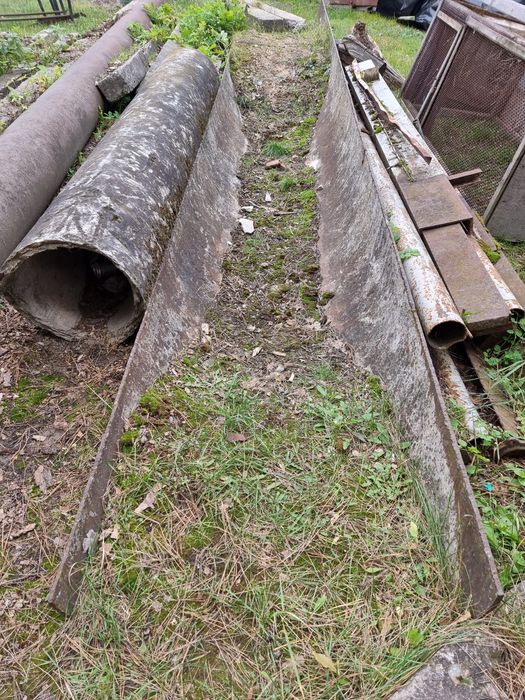 Труба металлическая.