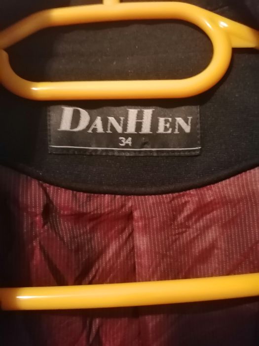 Czarna marynarka/żakiet DanHen