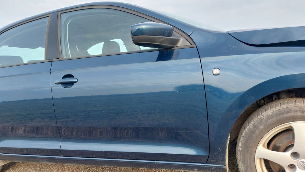 seat toledo iv skoda rapid liftback drzwi prawy przód przednie lw5q 12