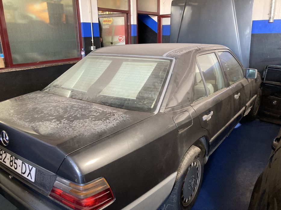 Mercedes 300E 12v de 85