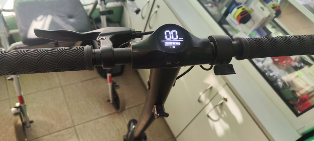 Електросамокат б/у