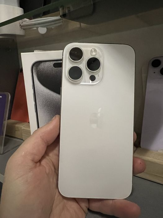  iPhone 15 Pro Max 256gb White Titanium Neverlock Відмінний стан