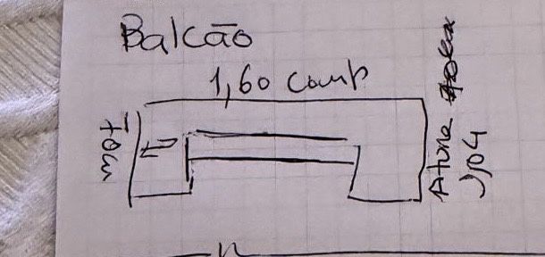 Balcão de madeira