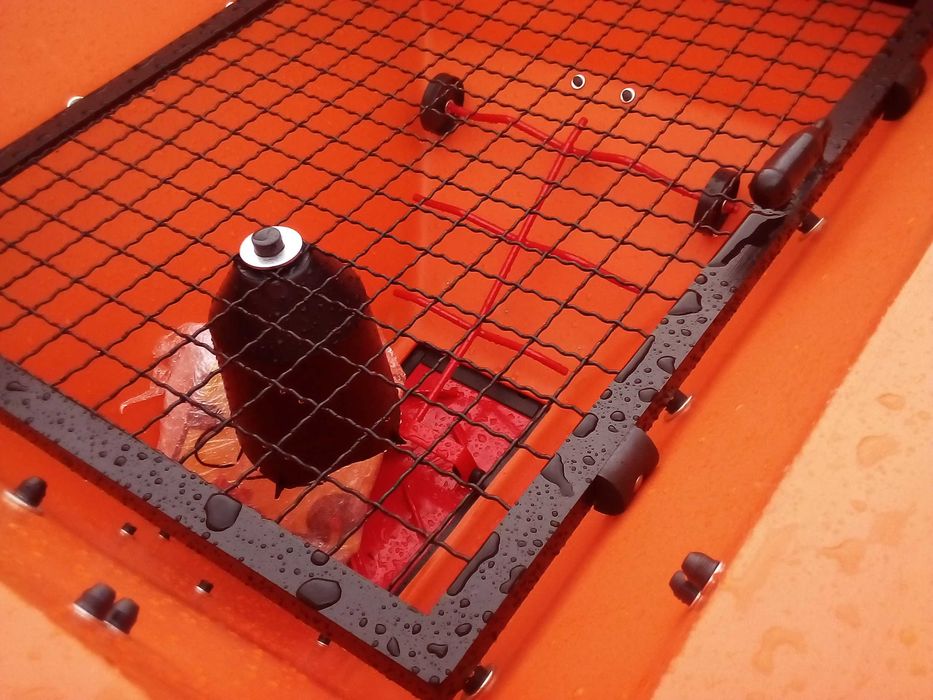 Piaskarka posypywarka   1200kg 550kg  z podłogą wibracyjną DEXWAL