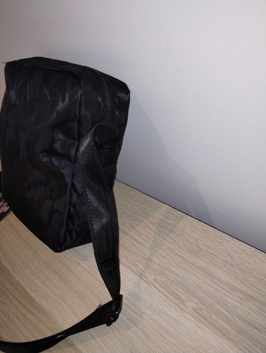 Nowa od RG512, saszetka piękna