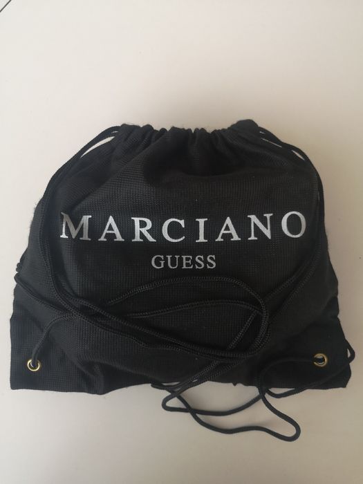 Clutch Guess Marciano
