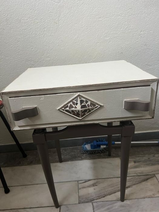 Cómoda de madeira antiga, mesa cabeceira Arte Déco