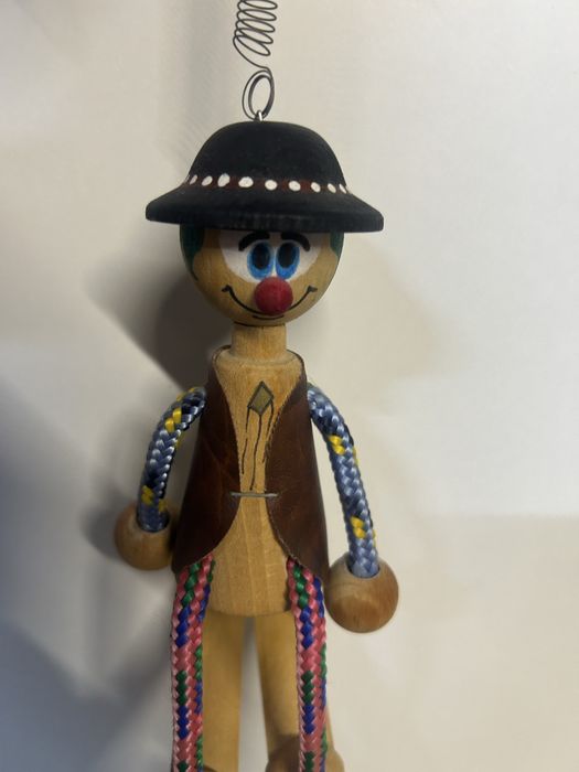 Drewniana figurka – dekoracja wisząca nr.9065