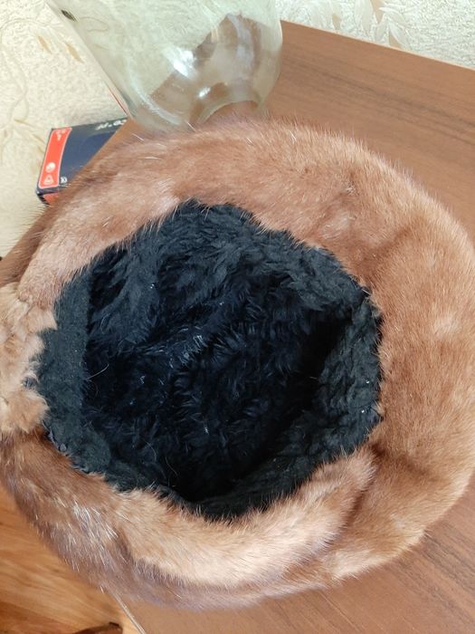 Норковая шапка женская б/у