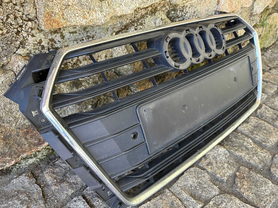 Grelhas AUDI A4 e A6