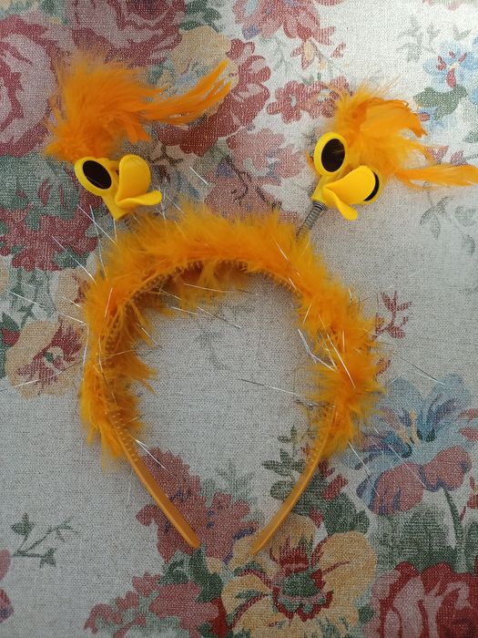 Продам аксессуары для праздника карнавала парики шиньоны шапки обруч