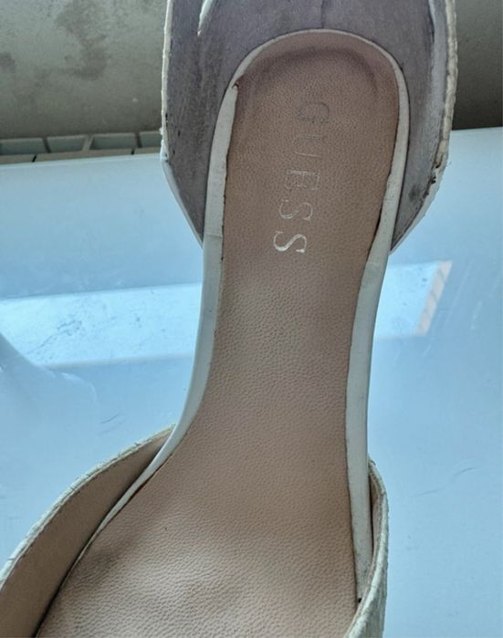 Sandalias Guess como novas
