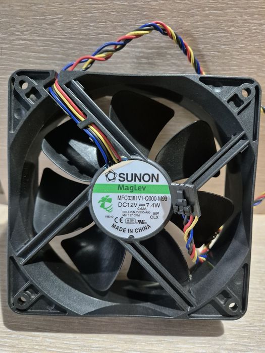 Серверні кулери, вентилятори, 12v 120mm. Sunon, 0.62A, Foxconn 0.90A