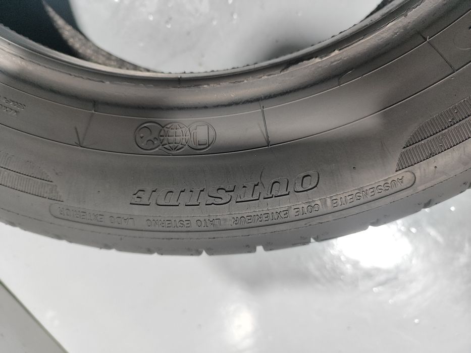 2 pneus semi novos 205-55R16 Dunlop - Oferta dos portes