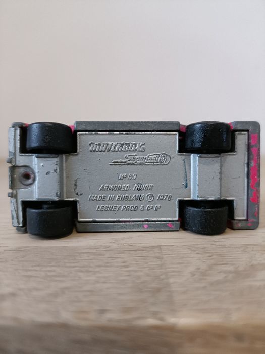 Sprzedam resorak Matchbox Furgonetka