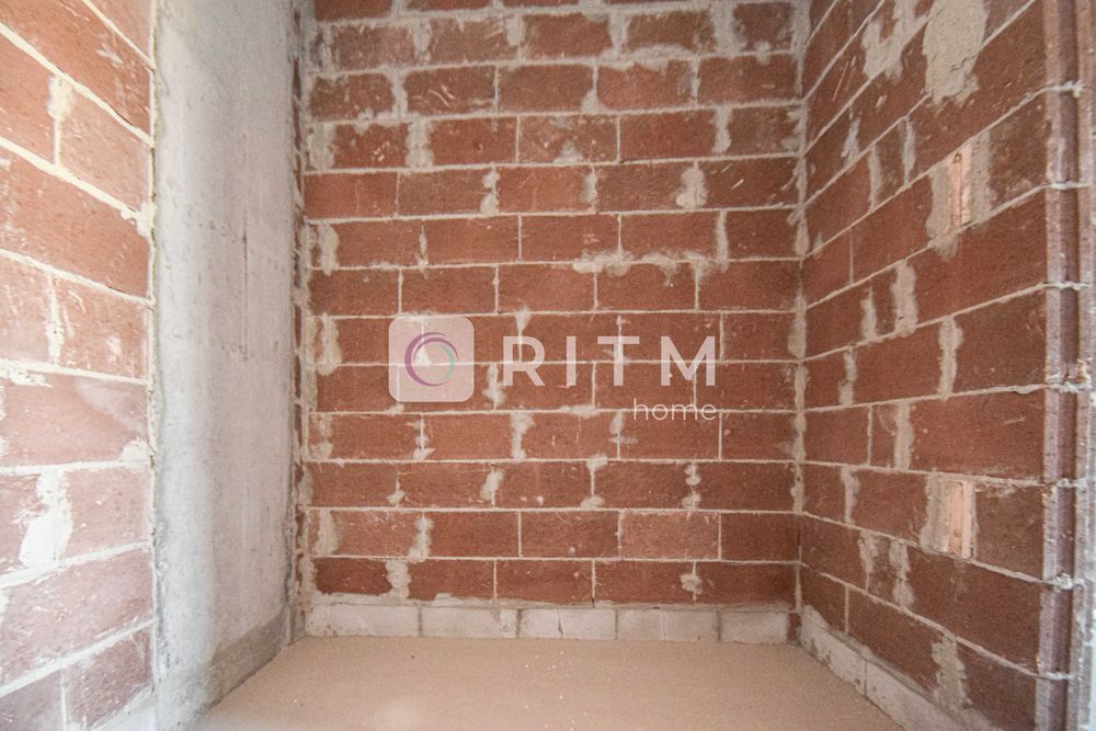 Простора 2-к квартира 64.4 м² у зданому ЖК "Варшавський Deluxe"