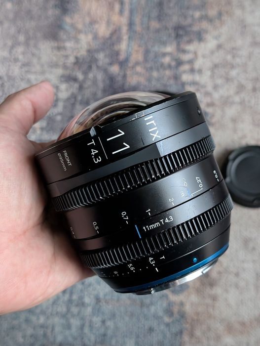 Obiektyw filmowy IRIX Cine lens 11mm T4.3 Canon EF Blackmagic 6K Pro