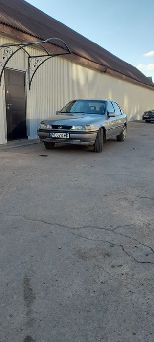 Опель вектра а 1.6