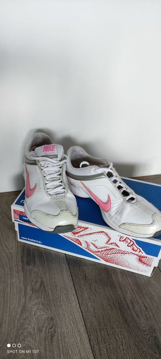 Damskie buty Nike Training Air Swift r. 38,5