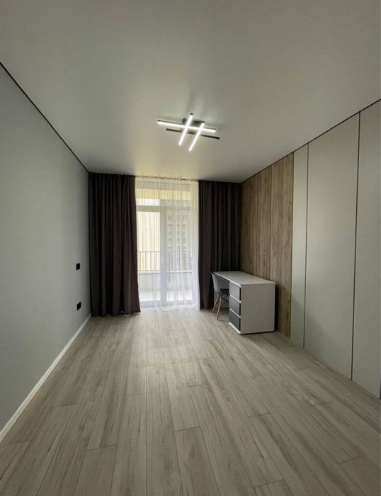 Оренда 2 кімнатної квартири + кухня студія.  Перша здача.