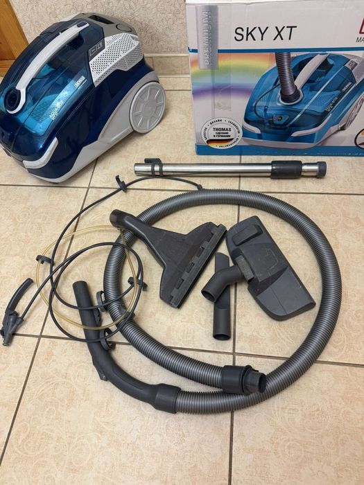 Пилосос миючий Thomas XT