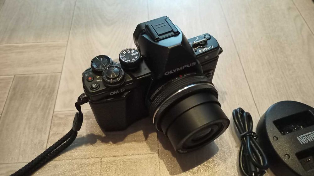 Olympus OMD EM 10 MkII /// Tel 663^706^027
