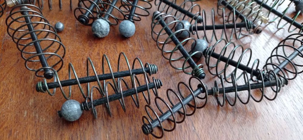 Sprężyny, koszyczki wędkarskie