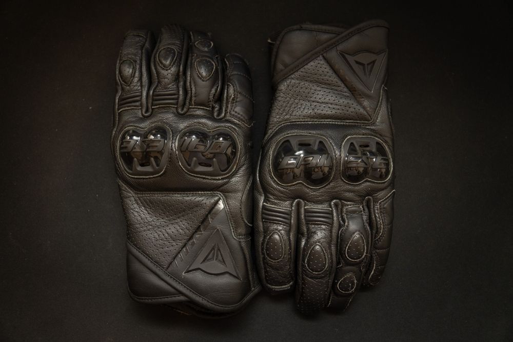 Dainese Blackshape M