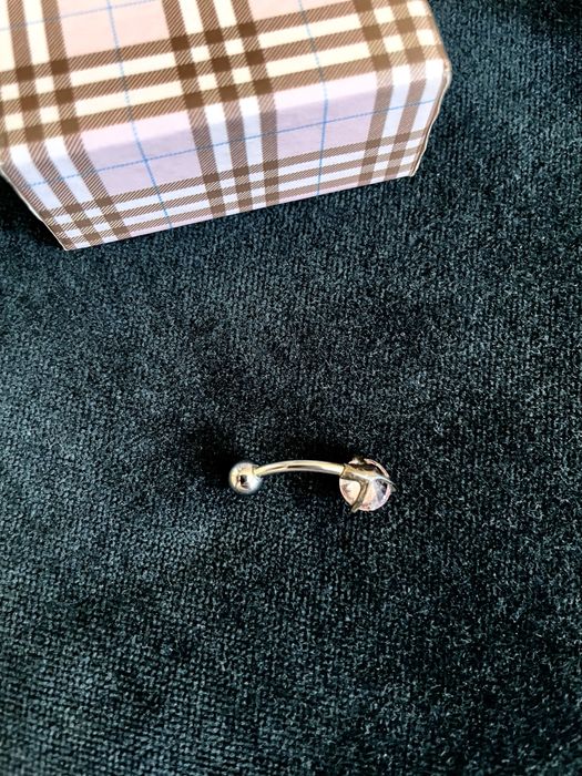 Сережка в пупок медична сталь