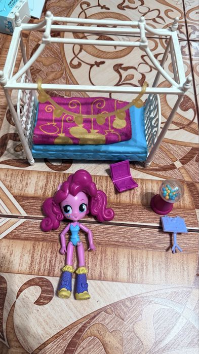 Набір ляльки   Пінкі  пай,рейнбоу деш,раріті my litle pony та аксесуари