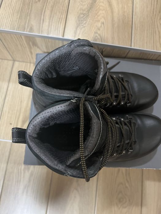 Ботінки ECCO natural motion 42 biom