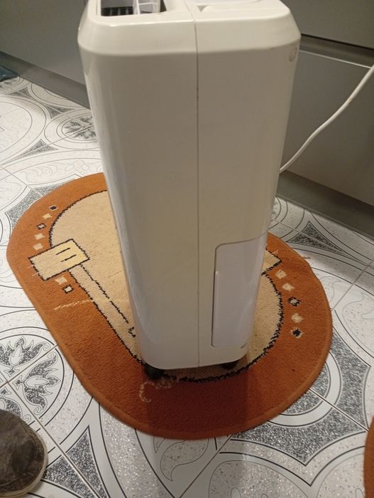 Осушувач повітря на 10л.