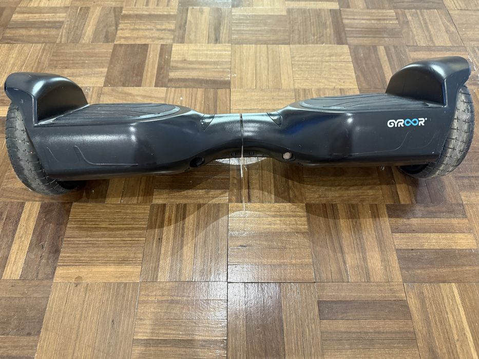 Hoverboard praticamente novo troco por trotinete eletrica