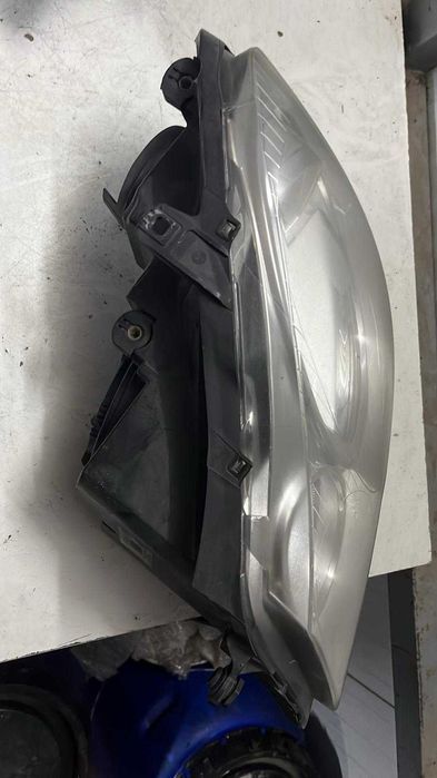 Par faróis dianteiros VW POLO (9N_, 9A_) 1.2 12V