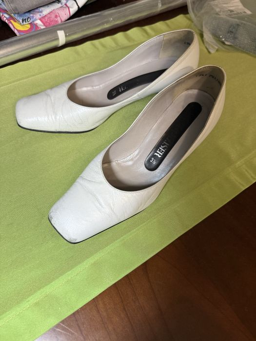 Туфлі білі для нареченої 37 розміру дуже зручні зі шкіри шевро