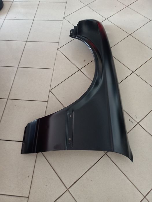 BMW E30 błotnik przód błotnik przedni BMW E30 przód E30 błotnik