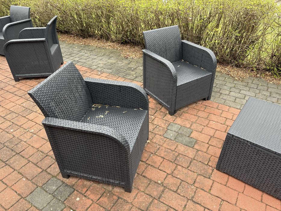 Meble ogrodowe ratanowe nowe komplet