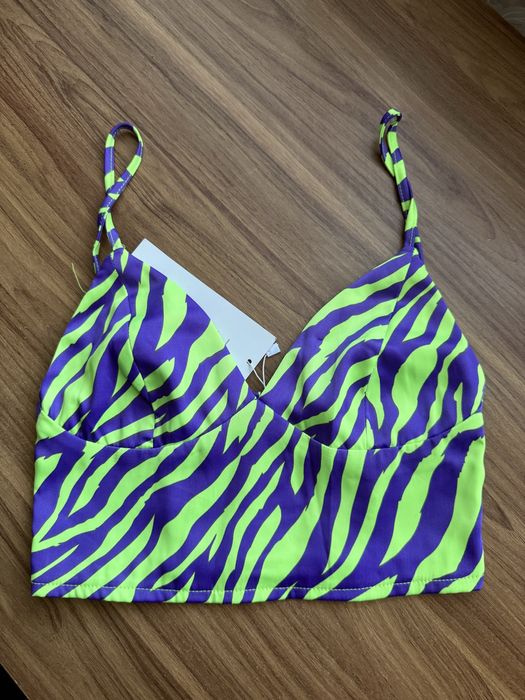 Топ укорочений від Amisu