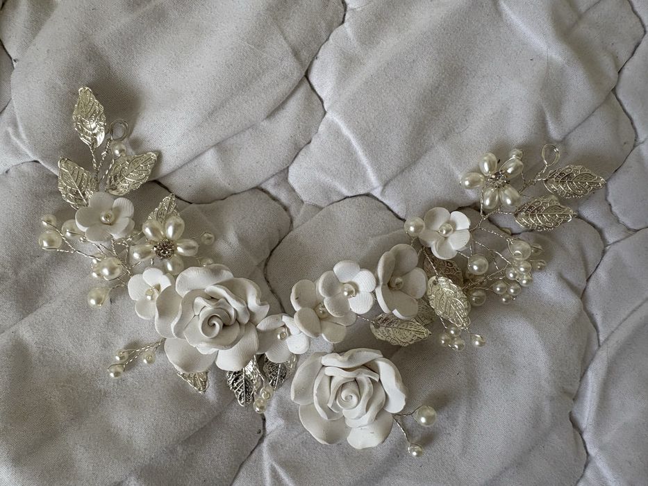 Ślubna ozdoba do włosów