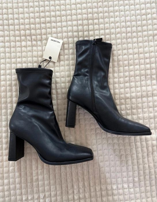 Botas pretas novas tamanho 38