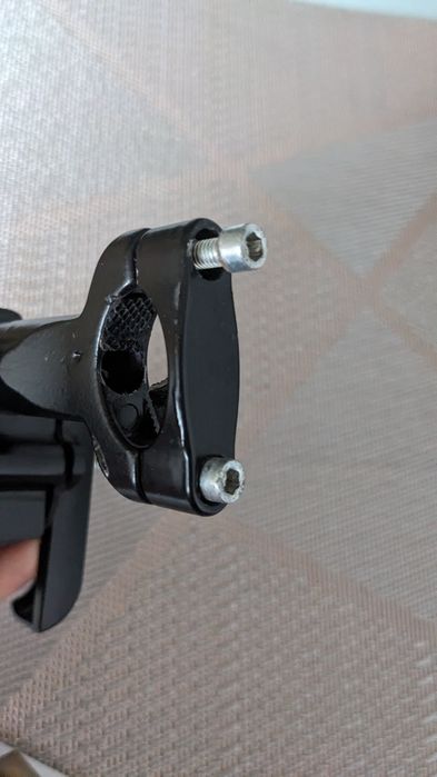 Крепление для телефона металлическое