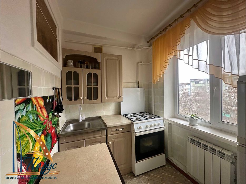 1-кімнатна Б. Центральний 5/5 пов.