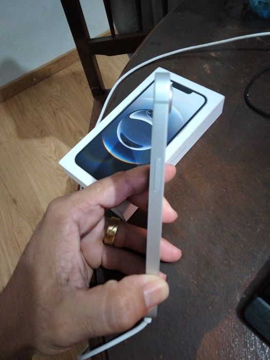 Venda de Iphone 16e