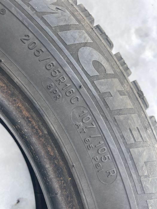 Пара 205/65r16C michelin зимова резина цешка на бус