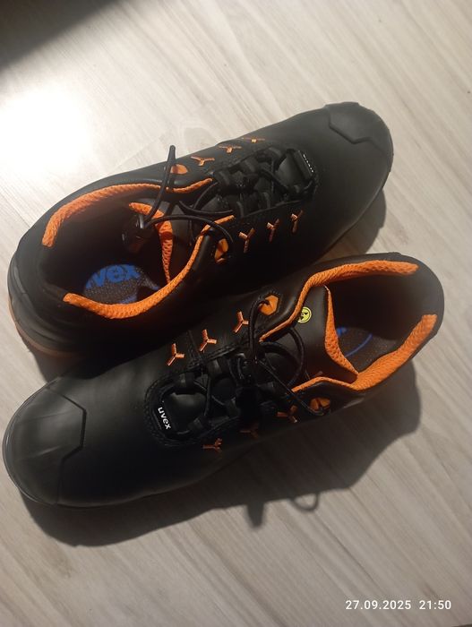 buty Uvex rozmiar 43 wkładka 28,5 cm nowe