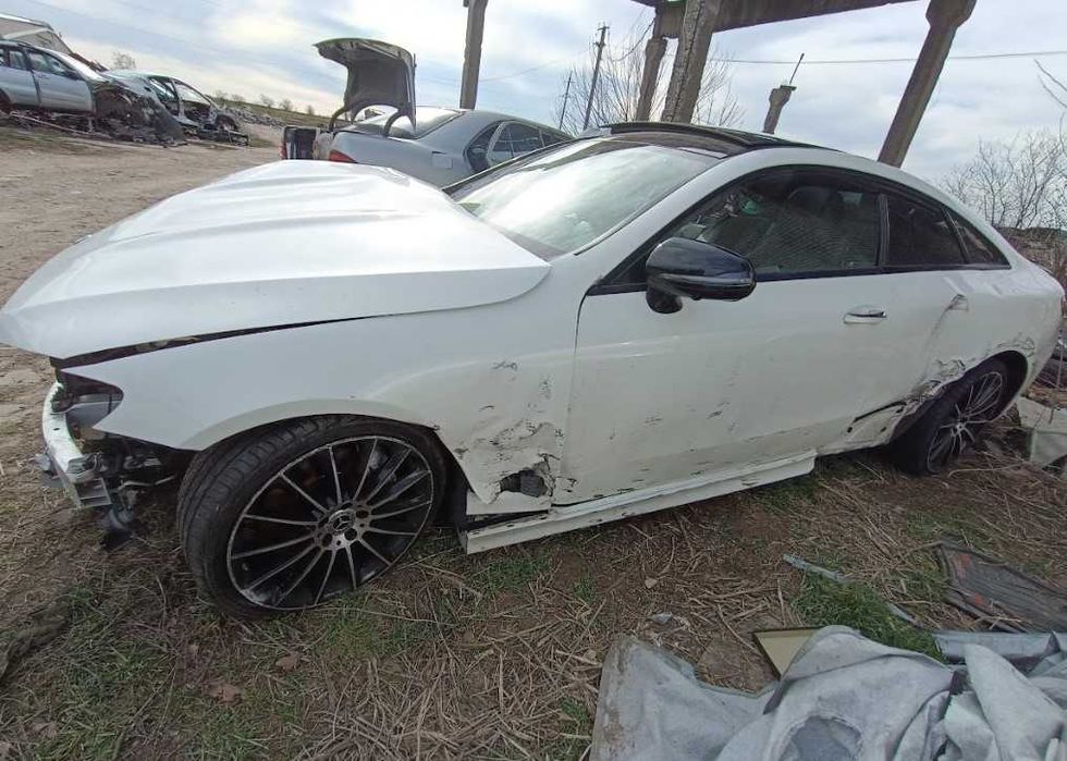 Кузов Mercedes E-class coupe W238 крыло капот. Разборка Mercedes W238