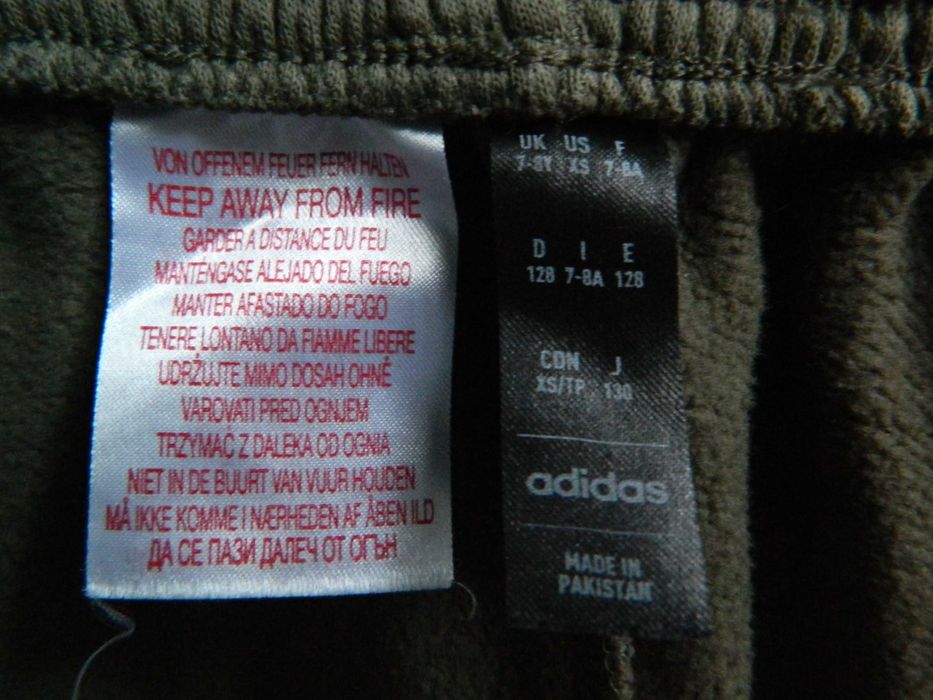 спортивные штаны Adidas,р.122-128см 7лет